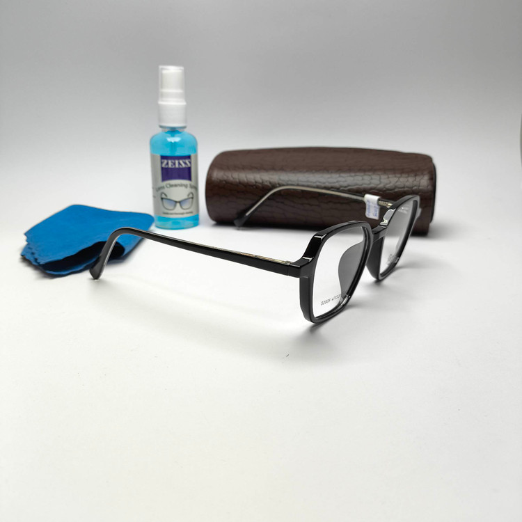 عینک طبی زنانه کائوچو دسته سیم رومانو Romano مدل 32005