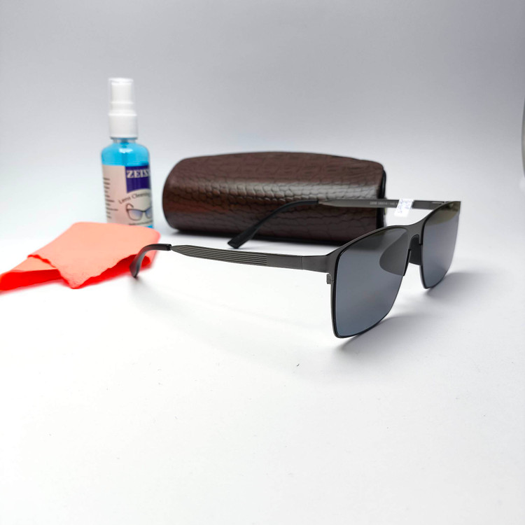 عینک آفتابی مردانه پلاریزه تیتانیوم نشکن آیس برلین Ice berlin مدل 2256