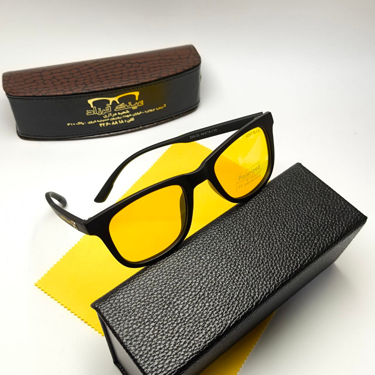 عینک آفتابی مردانه پلاریزه کائوچو پورش mont Blanc مدل 2253201+ پک هدیه لوازم جانبی