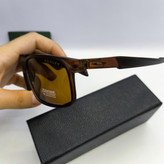 عینک آفتابی اسپرت ورزشی اکلی Oakley مدل 25673 پلاریزه UV400 بیس دار