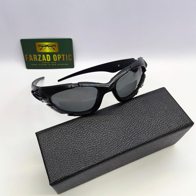 عینک آفتابی اسپرت ورزشی اکلی Oakley مدل Plate بیس دار فلزی کائوچو UV400